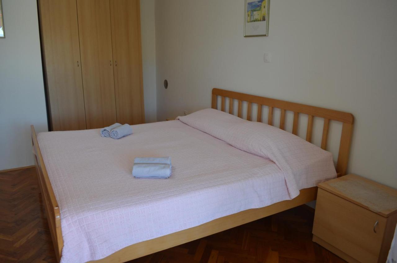 Apartments Mare Malinska Dış mekan fotoğraf