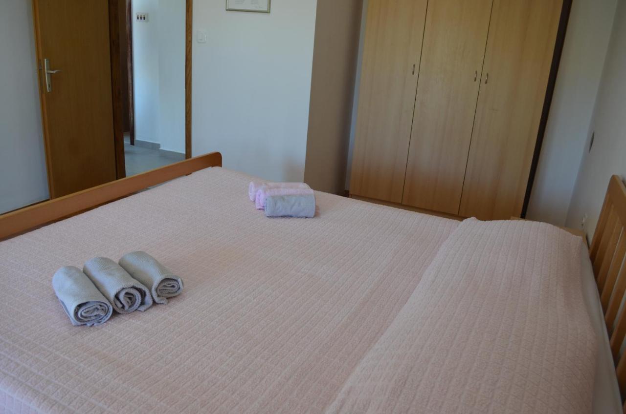 Apartments Mare Malinska Dış mekan fotoğraf