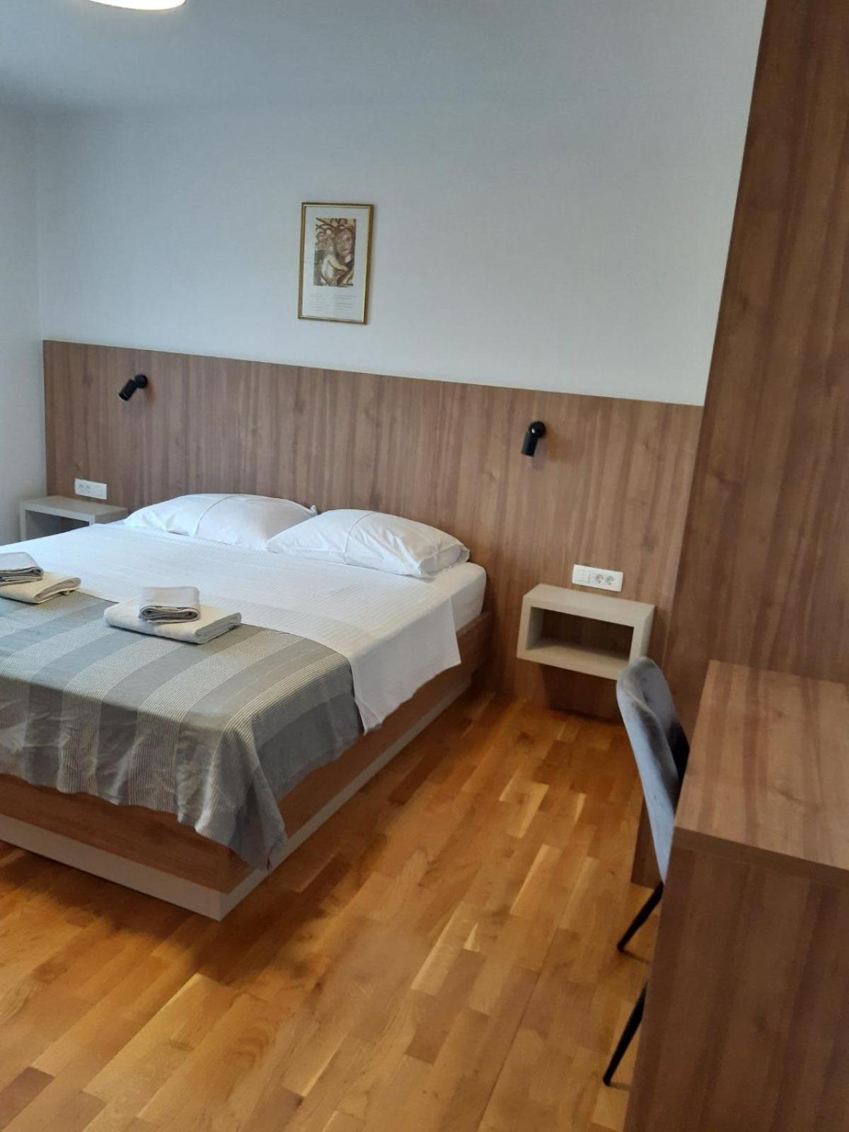 Apartments Mare Malinska Dış mekan fotoğraf