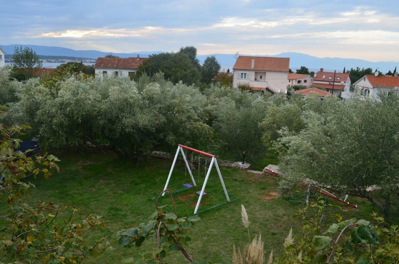 Apartments Mare Malinska Dış mekan fotoğraf