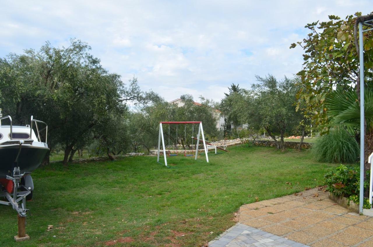 Apartments Mare Malinska Dış mekan fotoğraf