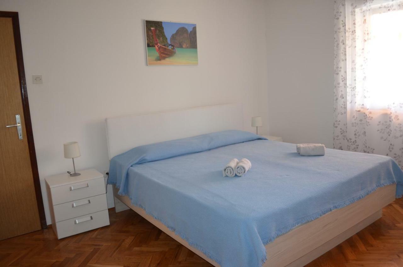 Apartments Mare Malinska Dış mekan fotoğraf