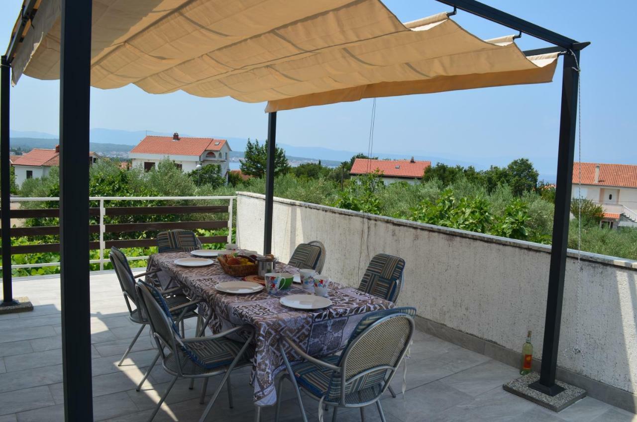 Apartments Mare Malinska Dış mekan fotoğraf